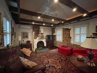 Building Photo - Charming fully furnished one bedroom condo in Ansonborough