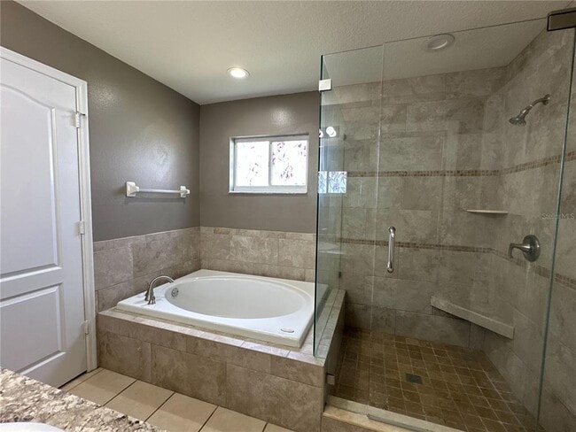 Building Photo - 30747 Burleigh Dr