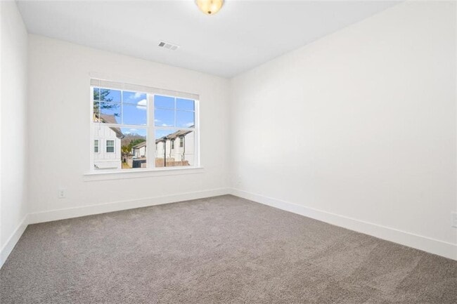 Building Photo - 28 Auburn Valley Wy