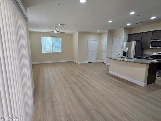 Building Photo - 2715 Hammetts Landing Walk