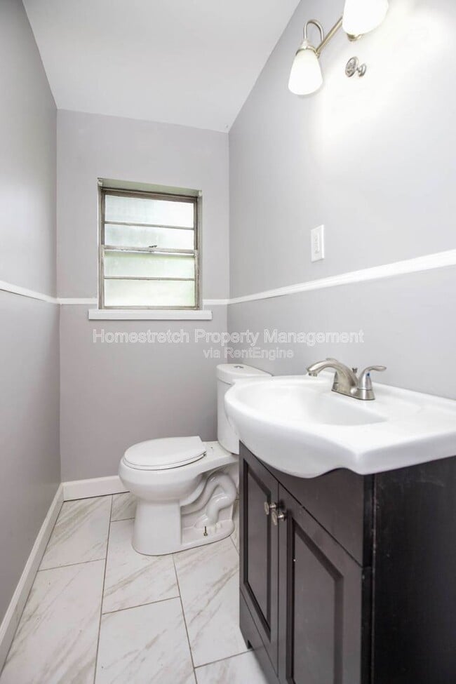 Building Photo - 4605 Nelson Dr