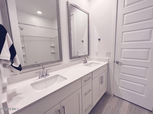 Building Photo - 31962 N 125th Ave