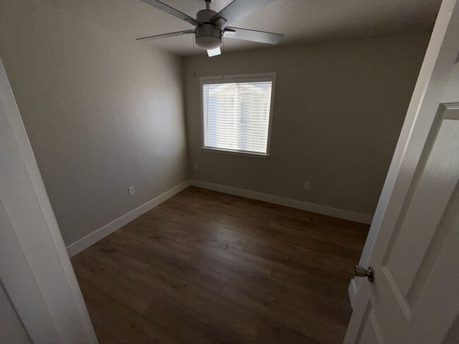 Building Photo - 3 Bed| 2 Bath | 1153 SF | Private Driveway | Single Story | Tenant pays $175 monthly for WS&G