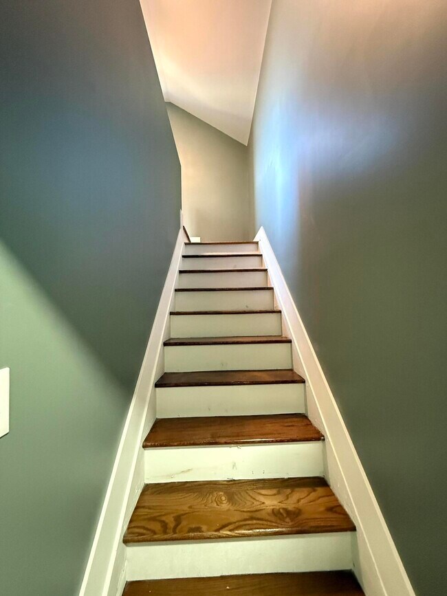 Building Photo - 16540 Marlowe St