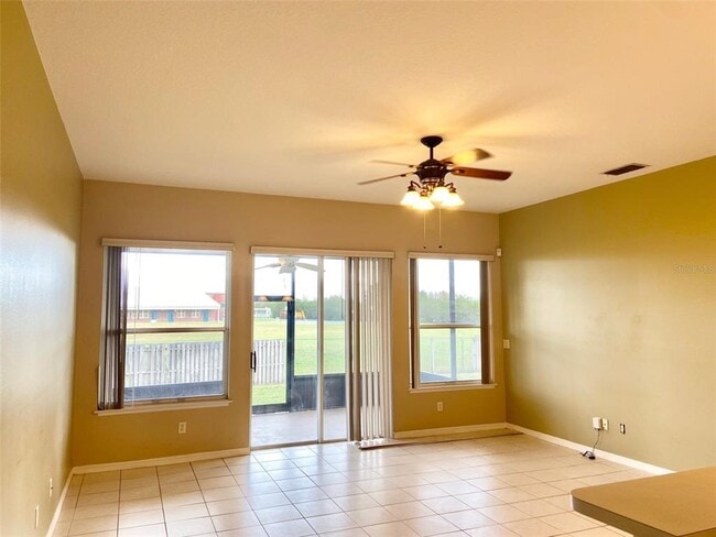 Building Photo - 1030 Adelphi Ln