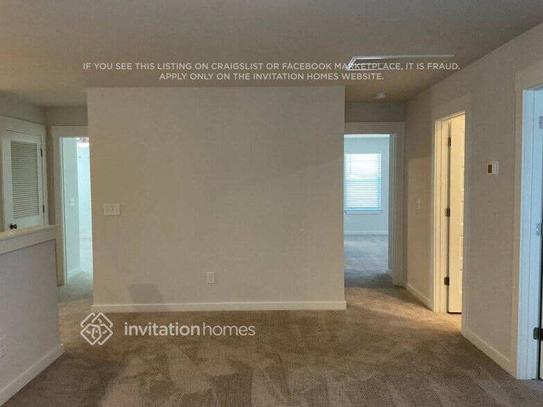 Building Photo - 1233 Leavell Ln