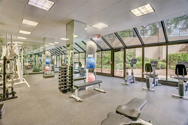 Building Photo - 2001 Holcombe Blvd