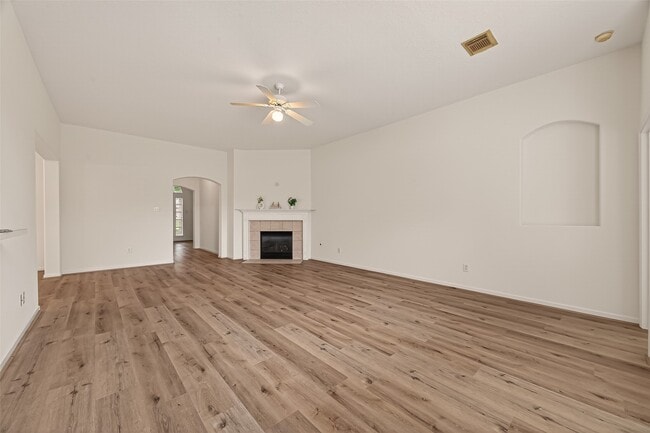 Building Photo - 14819 Appaloosa Ave