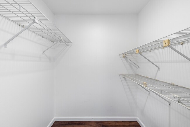 Building Photo - 1000 S Harbour Island Blvd