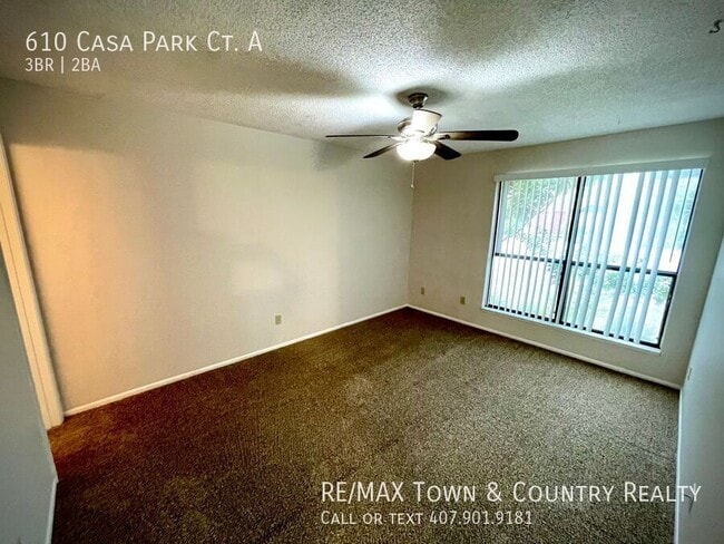 Building Photo - 610 Casa Park N Ct