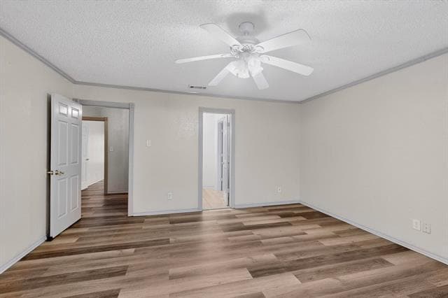 Building Photo - 3925 Brandon Park Dr