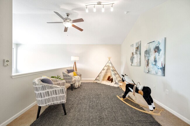 Building Photo - Spacious 3BR + Loft in the Palomino Park Community - Perfect for Comfortable, Convenient and Quit...