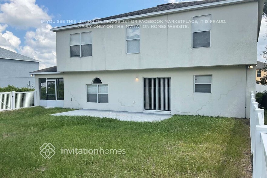Building Photo - 5020 Spanish Oaks Blvd
