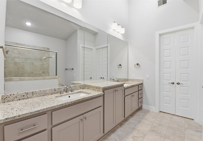 Building Photo - 3431 Mckinney Ridge Dr