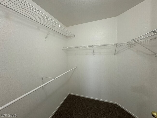 Building Photo - 2581 Silver Shadow Dr