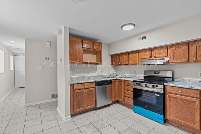 Building Photo - 2221-2223-2223 Rutger St