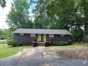 Building Photo - 2 Bedroom Duplex on Hudson Terrace Availab...