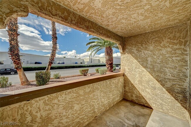 Building Photo - 4704 O'Bannon Dr