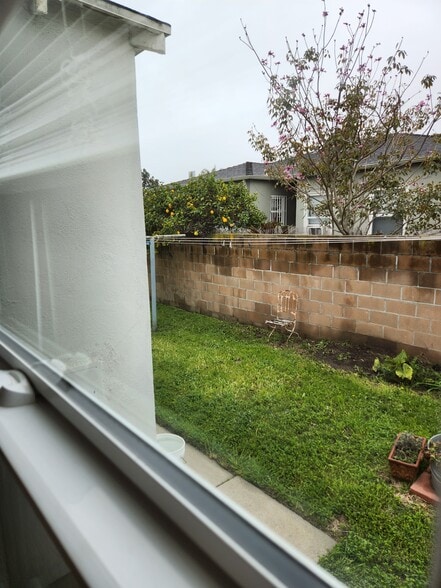 Building Photo - 12019 Ocean Park Blvd