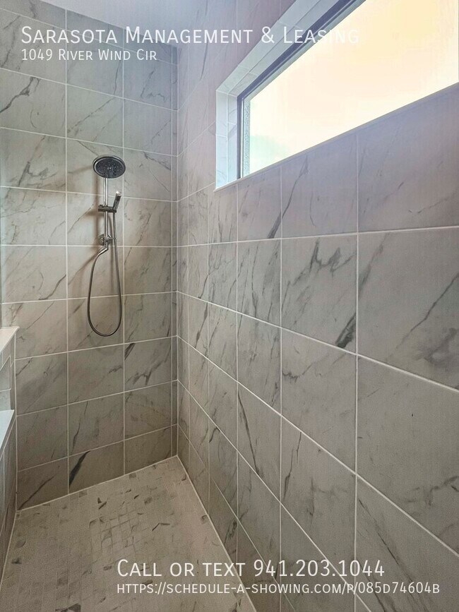 Building Photo - 1049 River Wind Cir