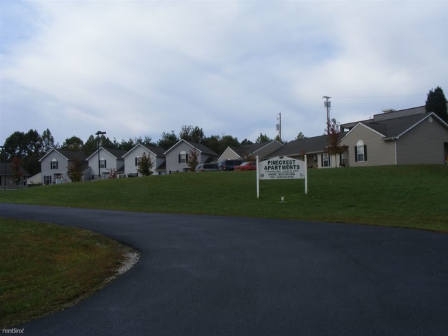 Primary Photo - 37 Pinecrest Dr