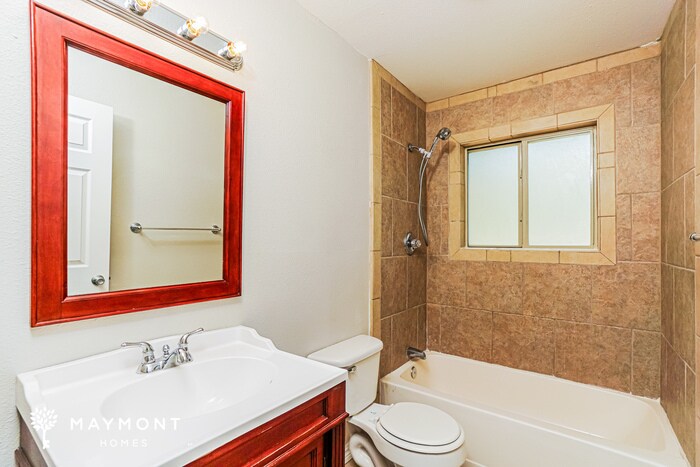 Building Photo - 106 Furlong
