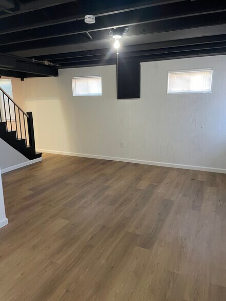 Building Photo - 1261 Mehlview Ct