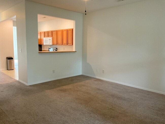 Building Photo - 147 Olde Towne Way