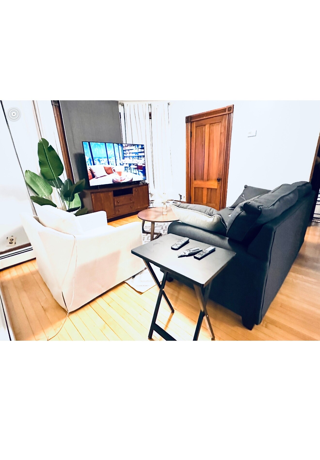 Building Photo - 269 Center St