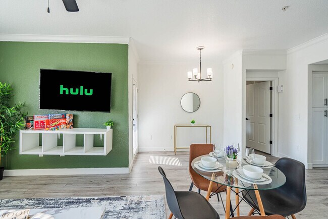 Building Photo - 2155 S 55th St