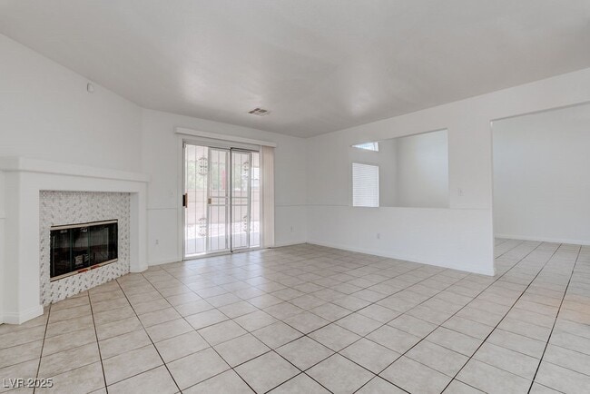 Building Photo - 2187 Eclair Cir