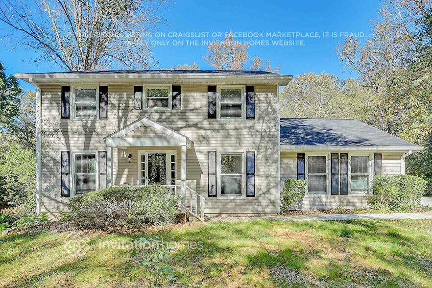 Primary Photo - 2462 Horseshoe Bend Rd SW