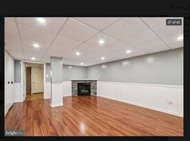 Building Photo - 717 Windermere Ave