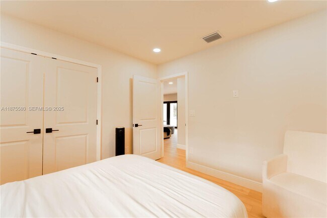 Building Photo - 7361 SW 115th St