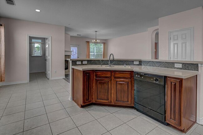Building Photo - 21322 Willow Glade Dr