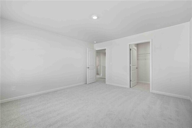 Building Photo - 556 Quail Pass