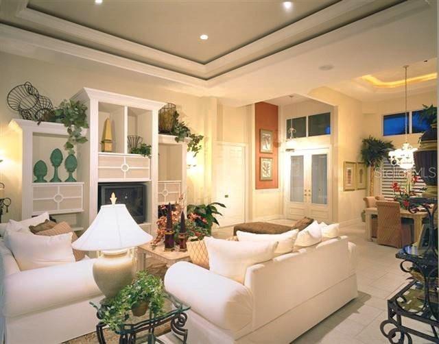 Building Photo - 811 W Henry St