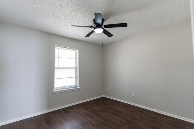 Building Photo - 6135 38th St