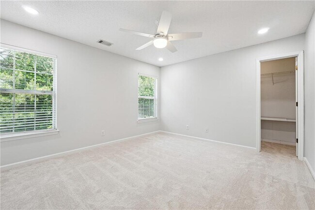 Building Photo - 396 Weatherstone Pl