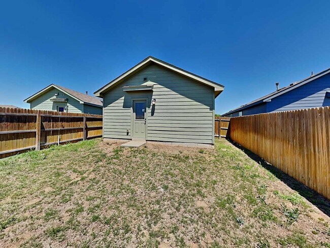 Building Photo - 4210 Southton Lk