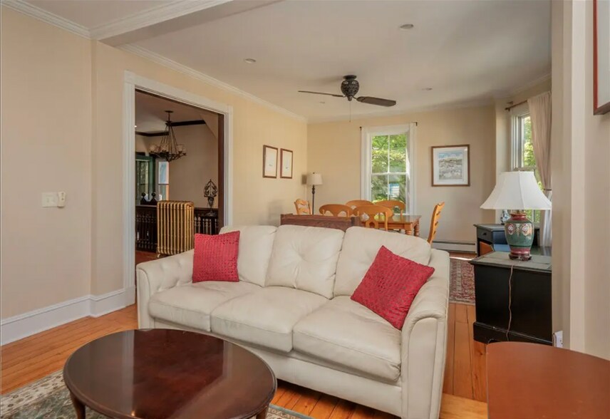 Building Photo - 17 Lincoln St