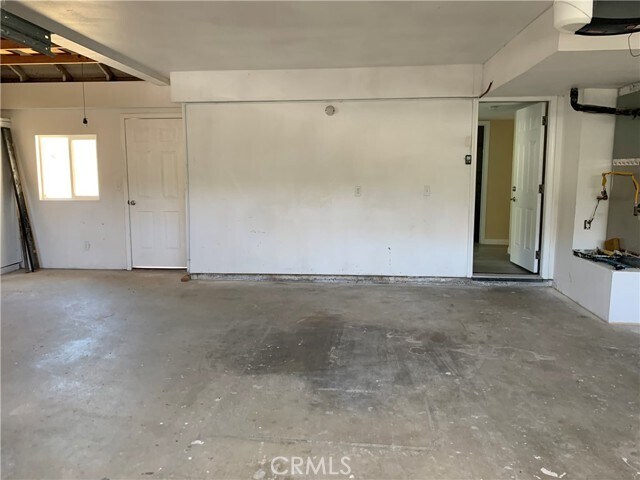 Building Photo - 2421 Pamela Ln