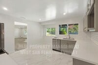 Building Photo - Beautifully Remodeled Single Family Home with Pool