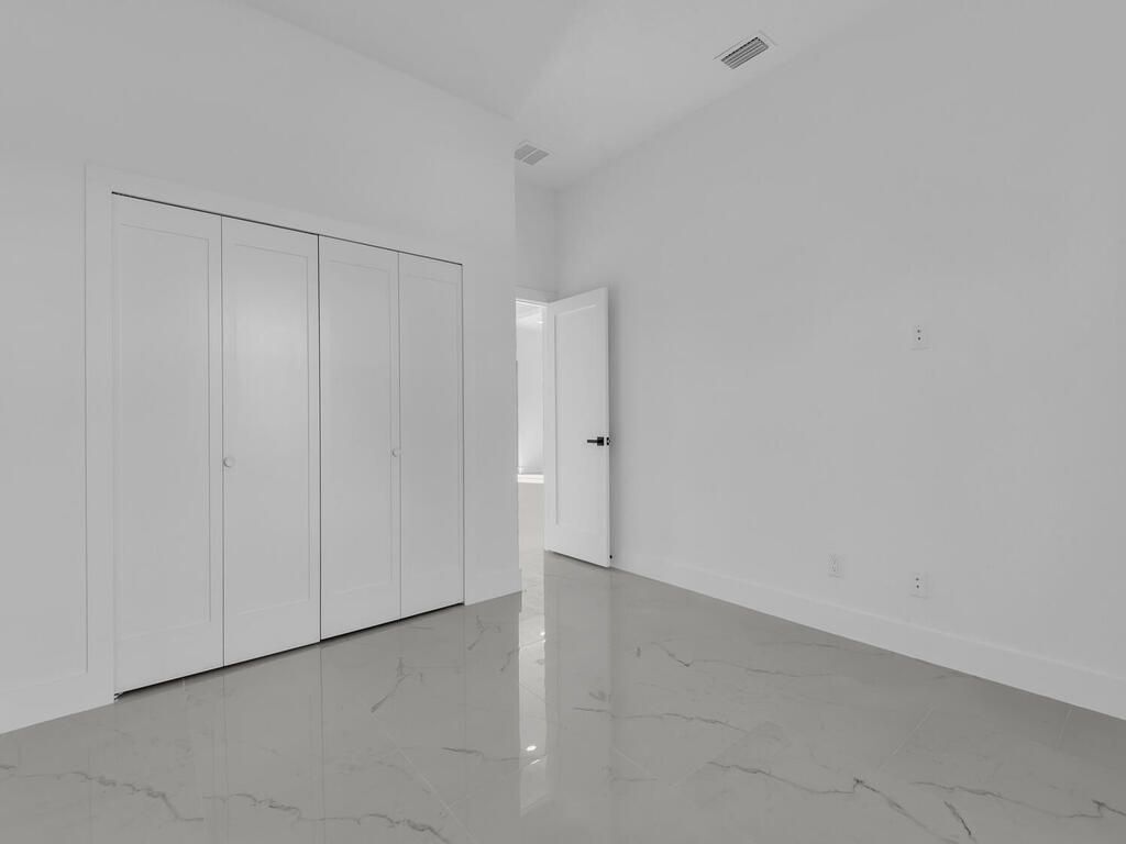Building Photo - 1839 Lockhaven Ct