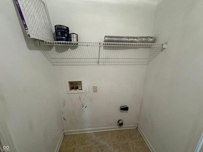 Building Photo - 829 Jack Pine Dr