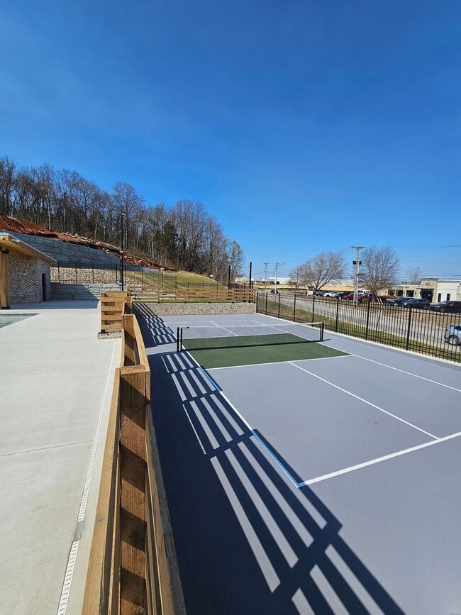 Building Photo - 4-Bedroom Crofton at Highbury + Summer Special Perks