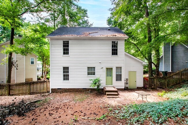 Building Photo - 3-Bedroom Home for in Cary – Close to Downtown!