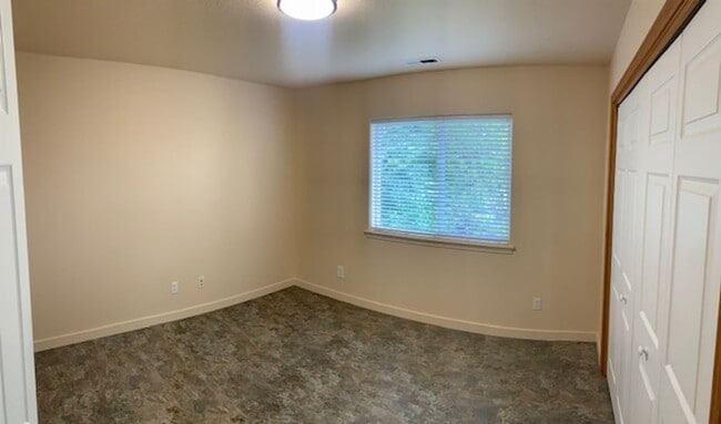 Building Photo - $3,300 - Two-Story Home with Three Bedroom...