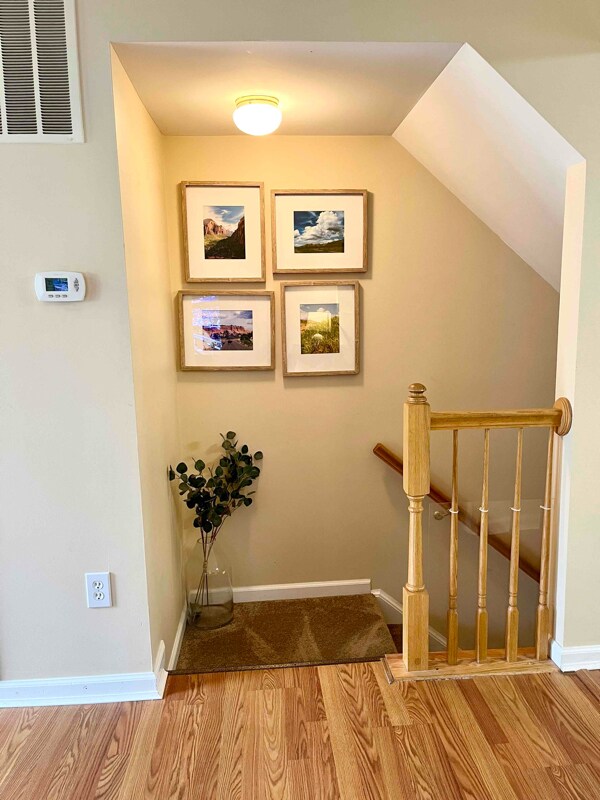 Building Photo - 595 Coach Hill Ct