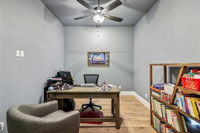 Building Photo - 2721 River Path Ct